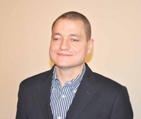 Alin Burcea: „Ne-am dori ca Mircea Dobre să rămână ministrul Turismului!”